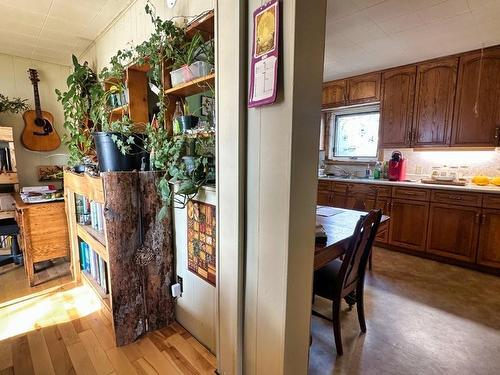 86 Front Street, Nipigon, ON - Indoor With Fireplace