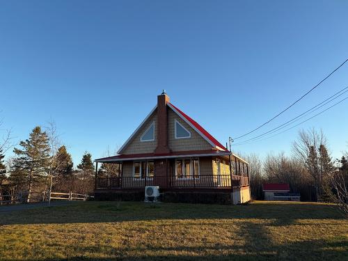 Frontage - 40 7E Avenue E., Paspébiac, QC - Outdoor With Deck Patio Veranda