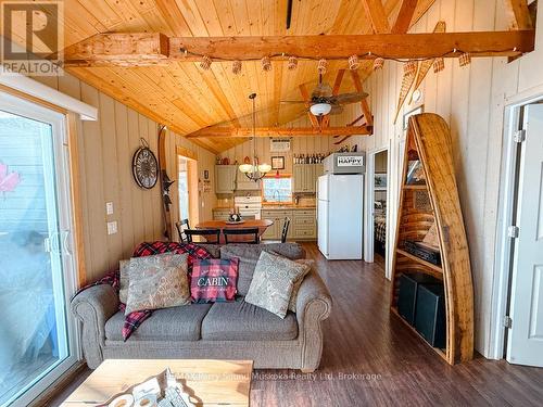 30 Church Street, Whitestone (Hagerman), ON - Indoor Photo Showing Living Room
