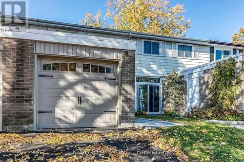 4 - 141 Ripley Court, Oakville, ON - Outdoor