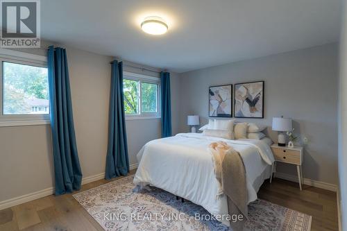 4 - 141 Ripley Court, Oakville, ON - Indoor Photo Showing Bedroom