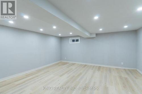 4 - 141 Ripley Court, Oakville, ON - Indoor