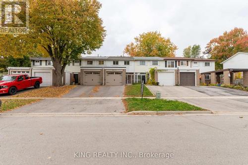 4 - 141 Ripley Court, Oakville, ON - Outdoor With Facade