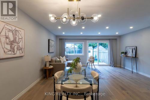 4 - 141 Ripley Court, Oakville, ON - Indoor Photo Showing Dining Room
