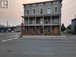 2 - 2084 DUNDAS STREET  Edwardsburgh/Cardinal, ON K0E 1E0