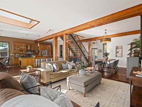 6880 Quinpool Road, Halifax, NS 