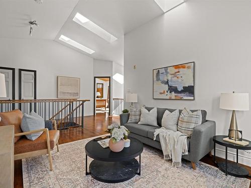 6880 Quinpool Road, Halifax, NS 