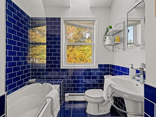 6880 Quinpool Road, Halifax, NS 