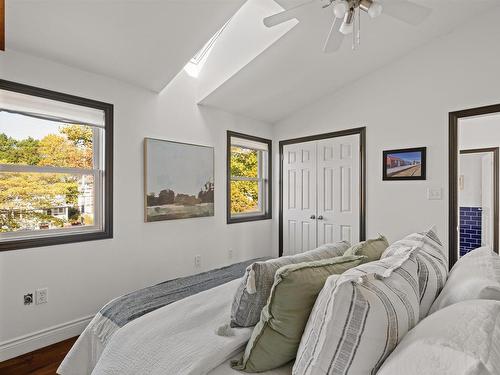 6880 Quinpool Road, Halifax, NS 