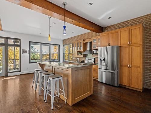 6880 Quinpool Road, Halifax, NS 