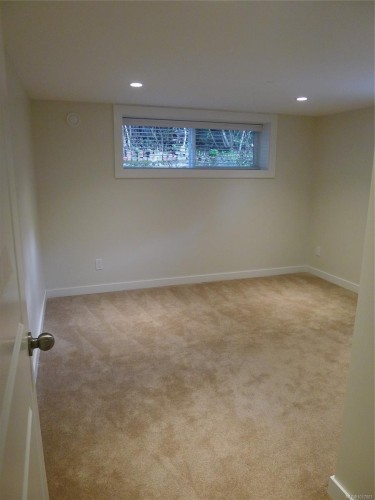 2783 Murray Dr, Saanich, BC 