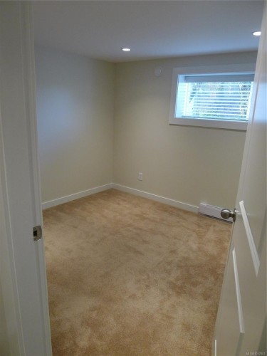 2783 Murray Dr, Saanich, BC 