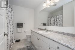 Upper Bathroom - 