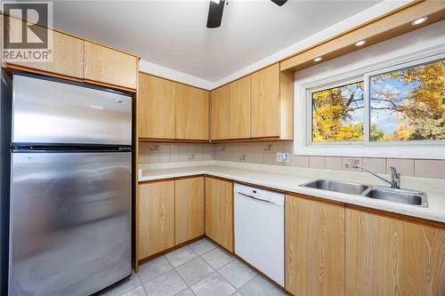 1003 Germain Street, Sarnia, ON - Indoor Photo Showing Kitchen With Double Sink