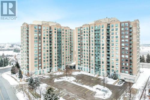 407 - 11 ONEIDA CRESCENT  Richmond Hill, ON L4B 0A1