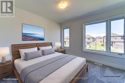 42 Lisa Street, Wasaga Beach, ON - Indoor Photo Showing Bedroom