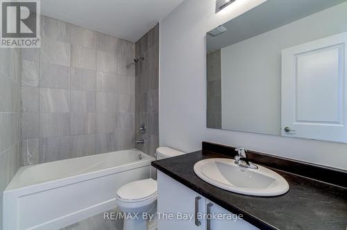 42 Lisa Street, Wasaga Beach, ON - Indoor Photo Showing Bathroom