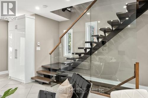 16 First Avenue, Ottawa, ON - Indoor Photo Showing Other Room