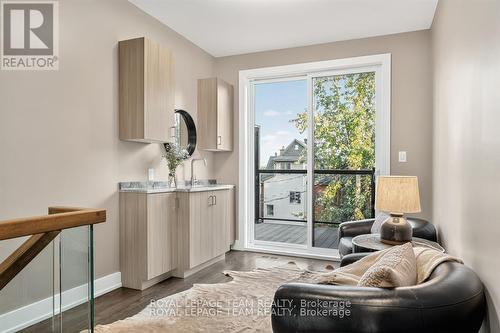 16 First Avenue, Ottawa, ON - Indoor Photo Showing Other Room