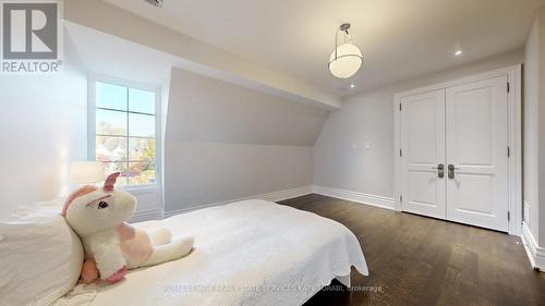 101 Forest Heights Boulevard, Toronto, ON - Indoor Photo Showing Bedroom