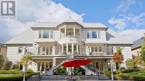 101 Forest Heights Boulevard, Toronto, ON - Outdoor With Facade