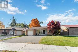 1094 ALENMEDE CRESCENT  Ottawa, ON K2B 8H3