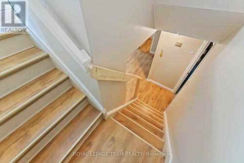 1094 Alenmede Crescent, Ottawa, ON - Indoor Photo Showing Other Room