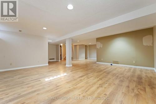 1094 Alenmede Crescent, Ottawa, ON - Indoor Photo Showing Other Room