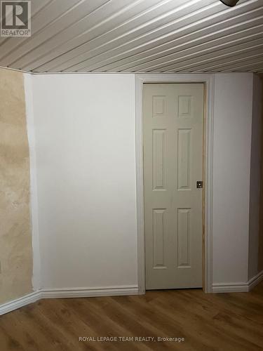 reverse osmosis inclosure - 1094 Alenmede Crescent, Ottawa, ON - Indoor Photo Showing Other Room