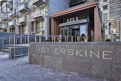 1713 - 101 ERSKINE AVENUE  Toronto, ON M4P 1Y5