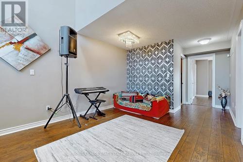 5861 Tenth Line W, Mississauga, ON - Indoor Photo Showing Other Room