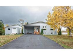 9 Archigny  Saint-Louis-De-Kent, NB E4X 1C5
