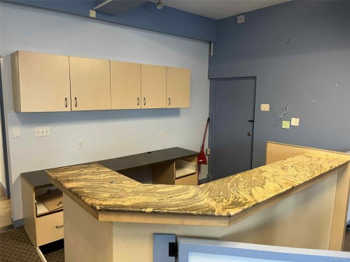 1020 Hillside Ave, Victoria, BC 