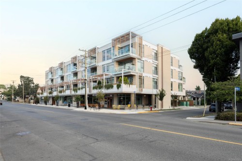 301-1916 Oak Bay Ave, Victoria, BC - Outdoor With Facade