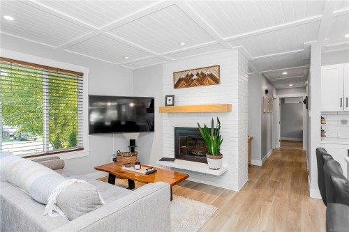 2055 Forest Dr, Nanaimo, BC 