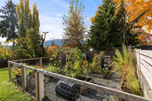 2055 Forest Dr, Nanaimo, BC 