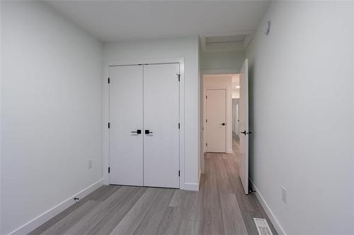 447 Centennial St, Winnipeg, MB 