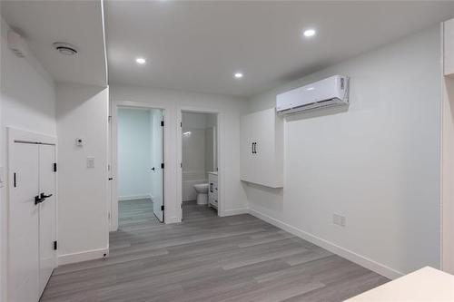 447 Centennial St, Winnipeg, MB 