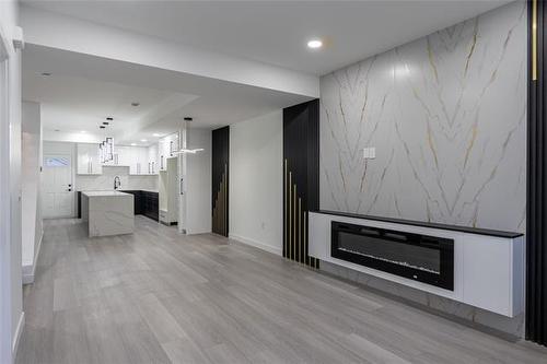 447 Centennial St, Winnipeg, MB 