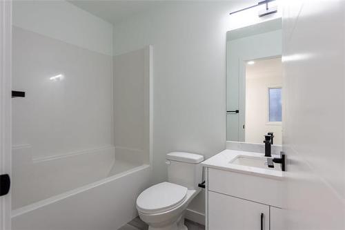 445 Centennial St, Winnipeg, MB 