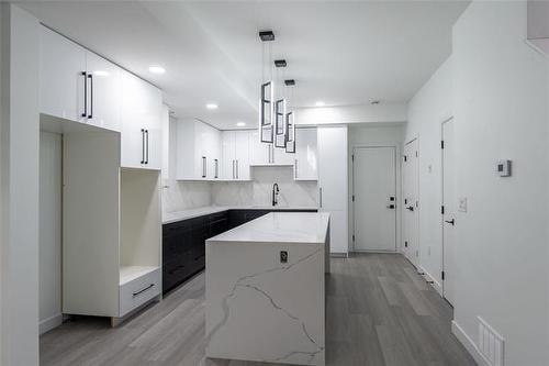 445 Centennial St, Winnipeg, MB 