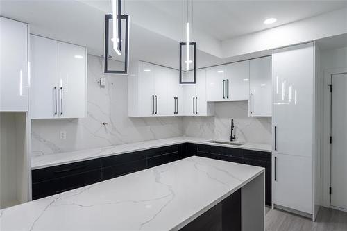 445 Centennial St, Winnipeg, MB 