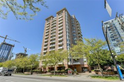 1208-930 Yates St  Victoria, BC V8V 4Z3