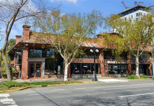 1208-930 Yates St, Victoria, BC - Outdoor