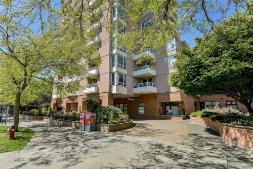 1208-930 Yates St, Victoria, BC - Outdoor