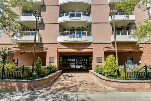 1208-930 Yates St, Victoria, BC - Outdoor