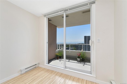 1208-930 Yates St, Victoria, BC - Indoor Photo Showing Other Room