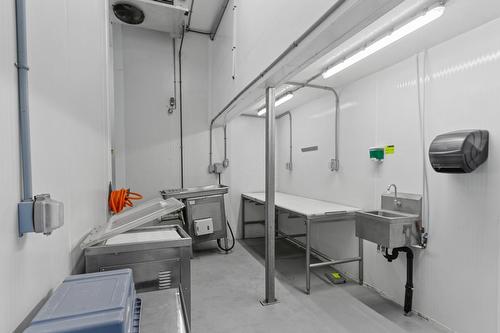 Autre - 2563 Route 201, Ormstown, QC - Indoor Photo Showing Laundry Room