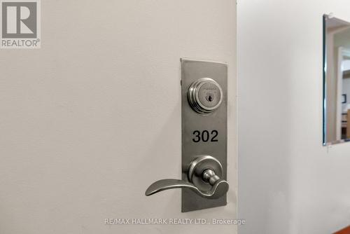 2151 Danforth Avenue, Toronto, ON 