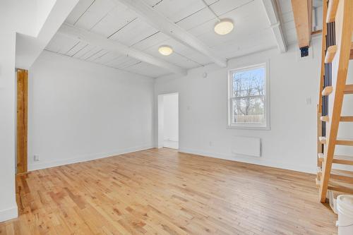 Salon - 5795  - 5805 Rg Du Bas-St-François, Laval (Duvernay), QC - Indoor Photo Showing Other Room